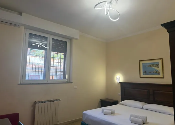 Domi 10 Apartment, Stazione Termini, Via Curtatone 12 Apartment Rom