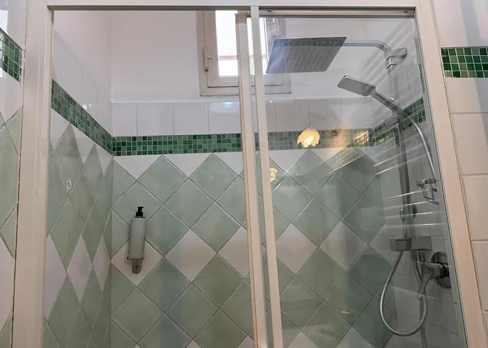 Apartment Domi 10 Apartment, Stazione Termini, Via Curtatone 12 *