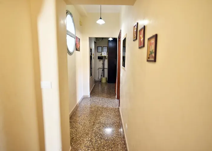 Apartment Domi 10 Apartment, Stazione Termini, Via Curtatone 12 *